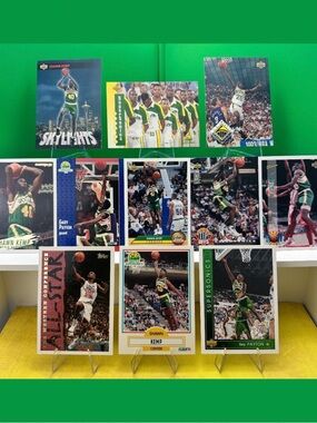 Shawn Kemp/Gary Payton Vintage Seattle Sonics lot of 11